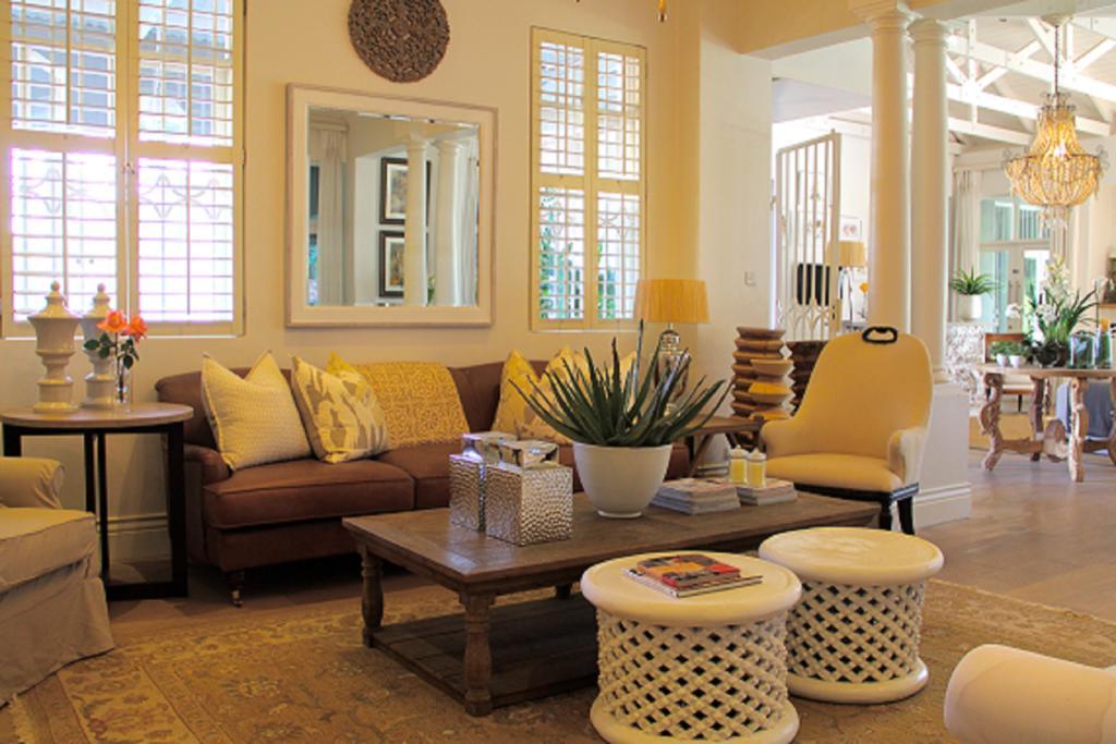 Highlands House Hotel ฮาราเร ภายนอก รูปภาพ